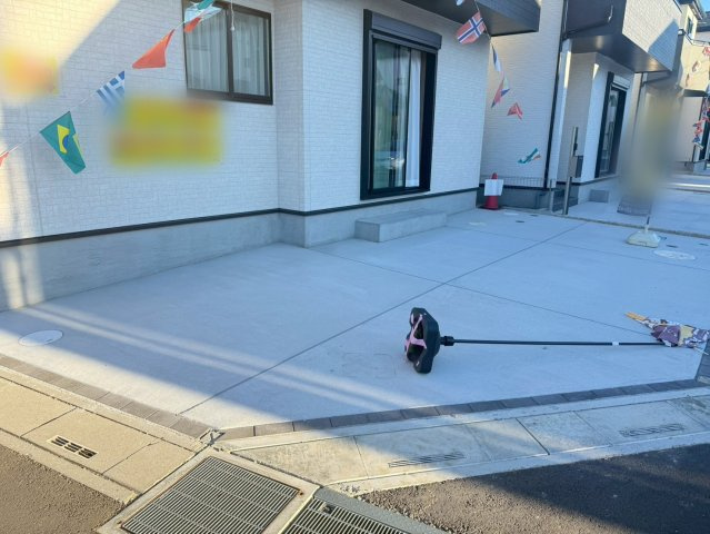 川口市安行小山　新築一戸建て　E号棟の駐車場|駐車場があります