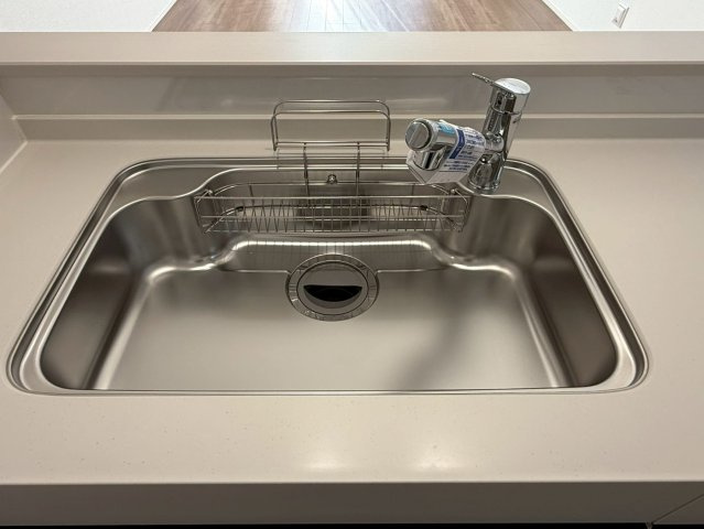 川口市安行小山　新築一戸建て　G号棟のキッチン|お料理しやすいキッチンです