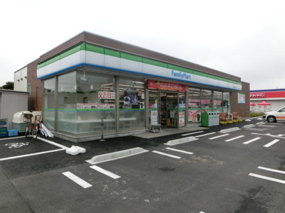 ファミリーマート船橋二和東店 902m