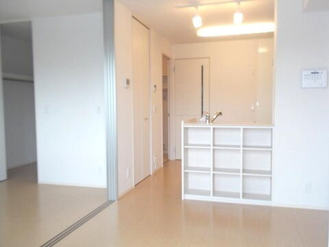 アースガーデンＳＯＪＡの居間・リビング