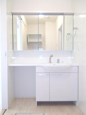 アースガーデンＳＯＪＡの洗面所