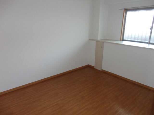 ラフォーレ三郷弐番館の寝室