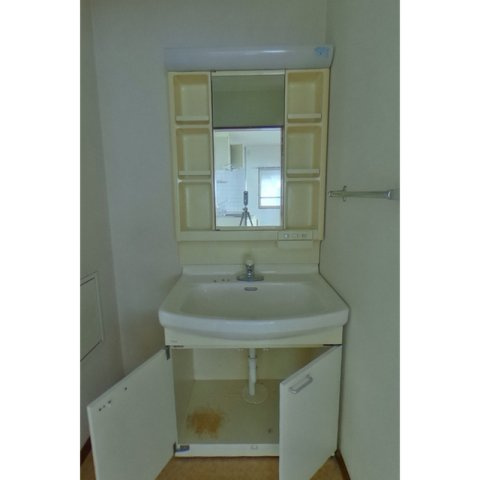 ドリーム　ヨシマチの洗面所