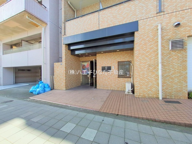 祝：成約済み　朝日八王子マンション　八王子市　中古マンションのエントランス|～仲介手数料無料☆八王子ひなた不動産～朝日八王子マンション