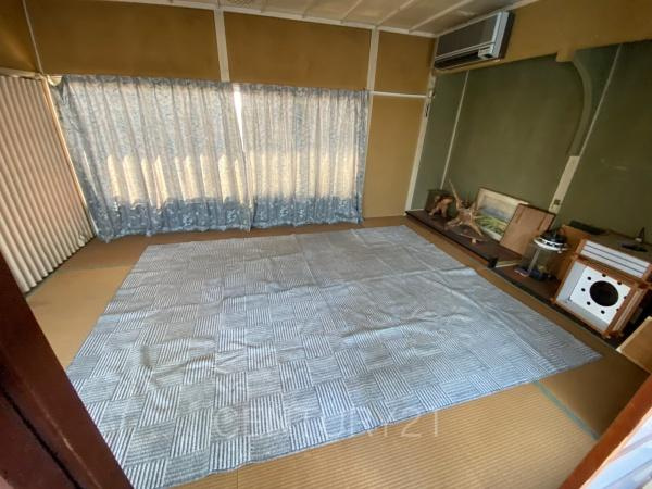 伊勢崎市境店舗付き中古住宅の和室