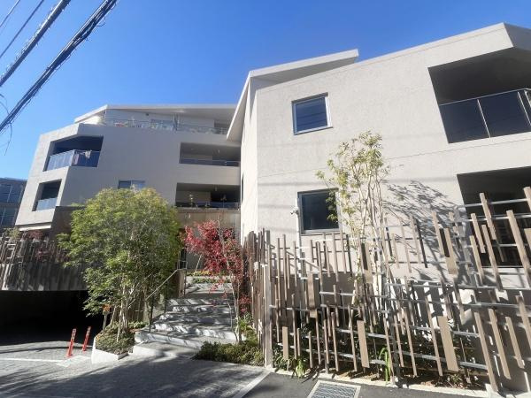 バースシティ・ザ・マーク鷺沼