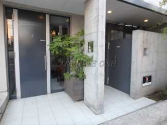 【エントランス】 | LinkS. | エントランス