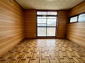 【洋室】 | 2階洋室6帖(西側)