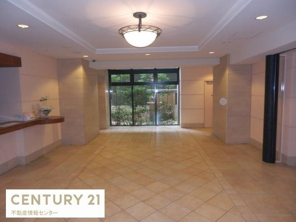 【エントランス】 | リバーガーデンこのはな | ペット飼育可能マンションです！(規約有)
ご一緒にお住まい出来ます！