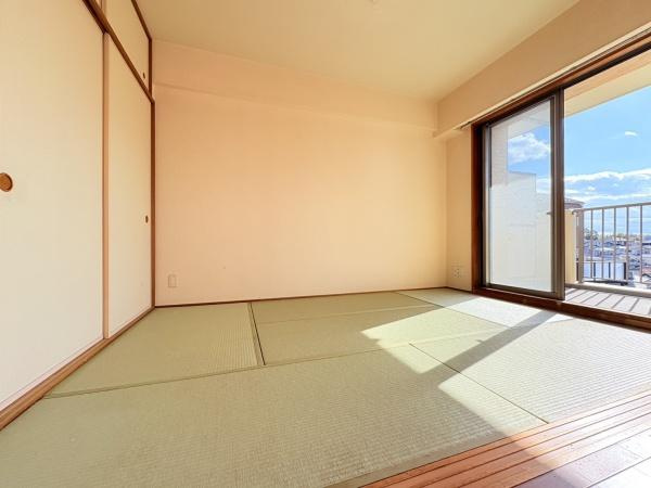 グランシティ上永谷の和室|リビングからの和室・