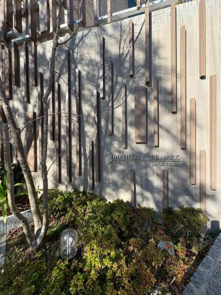 バースシティ・ザ・マーク鷺沼のエントランス|オートロック付きで、管理体制も良好です。