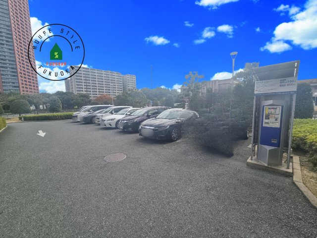 アイランドタワースカイクラブC棟　5階の駐車場|来客用の駐車場です。