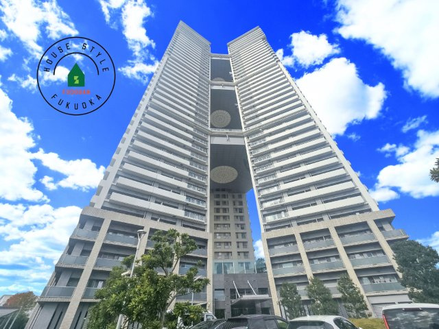 アイランドタワースカイクラブC棟　5階の外観|季節の移ろいとともに、表情を変える美しい佇まいが魅力です。