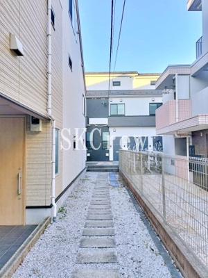 【エントランス】 | ライブリー江古田