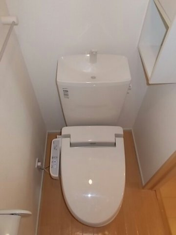 エルフィン　三番館のトイレ