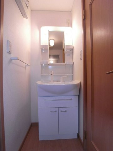 ムーンヴェルジュＤの洗面所