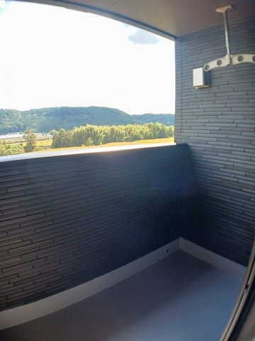 インペリアル津留　Ｃのバルコニー