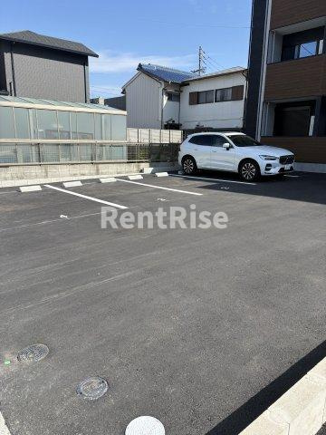 LECOCON一宮Ⅶの駐車場
