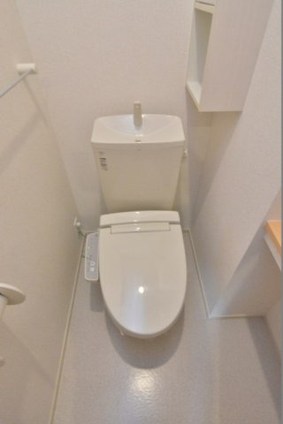 ＶＥＮＥＺＩＡ　ＲＯＳＡのトイレ