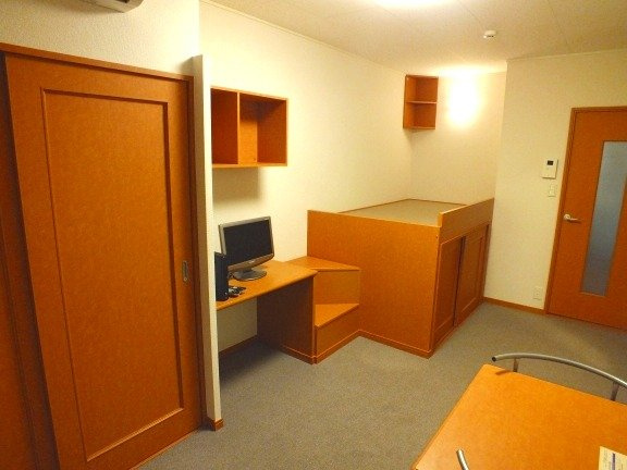 レオパレス昴５５５Ｃの居間・リビング