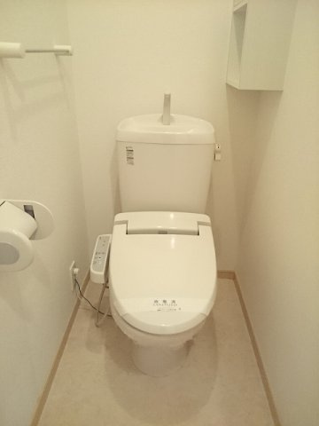 ガーデンコート　Ｂのトイレ|落ち着いたトイレです