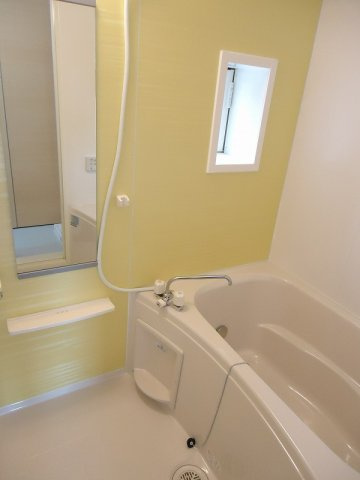 ハッピーメゾン　Ⅲの浴室|お風呂で日々の疲れを落としましょう