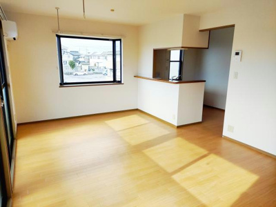 【居間・リビング】 | スカイプラザ宇梶D