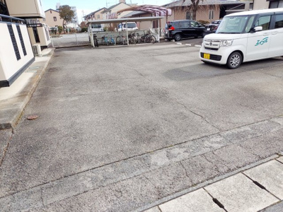 【駐車場】 | スカイプラザ宇梶D