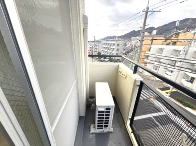 メゾン六甲のバルコニー