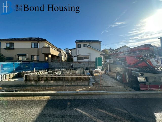 お車並列3台可・WIC等収納豊富　北舞子1丁目　限定1棟