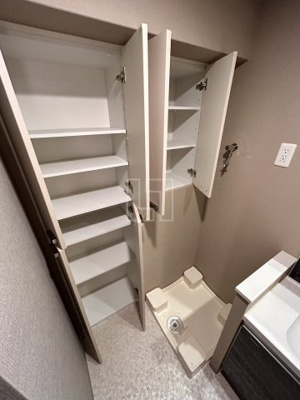 【収納】 | コンフォリア北浜 | コンフォリア北浜　リネン庫