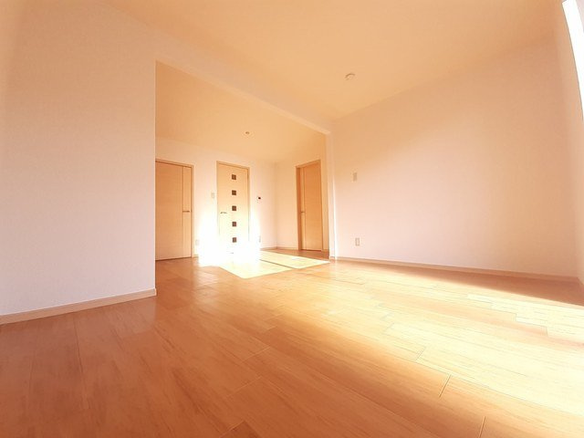 エスポワールドミールＡの居間・リビング