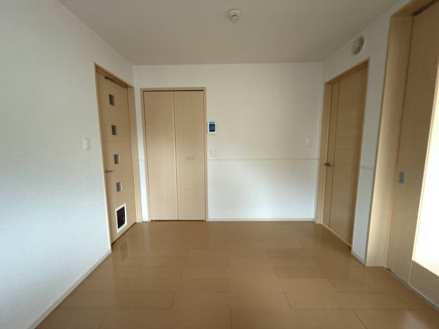 シーズンズ　コンフォートⅡの居間・リビング