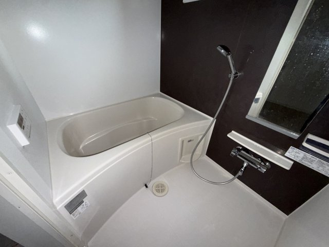 シーズンズ　コンフォートⅡの浴室