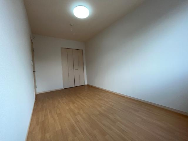 ヴィアレジデンスⅡの内装|洋室