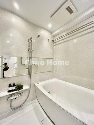 【駐輪場】 | ルジェンテ・リベル上野稲荷町 | 【自転車置き場】最新の空き状況や費用などの詳細は担当スタッフまでお問い合わせください。