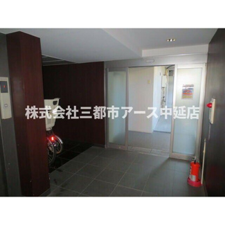 【エントランス】 | アルカサール戸越公園　は三都市アース中延店へお任せください！　ご内覧可能なお部屋は物件現地お待ち合わせご案内可能です！