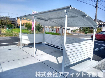 【その他共用部分】 | ペント・リブレ | 屋根付き駐輪場