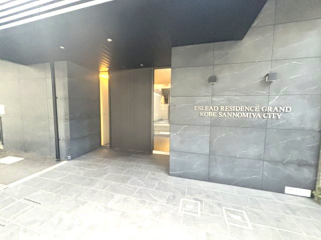 エスリードレジデンスグラン神戸三宮シティのエントランス