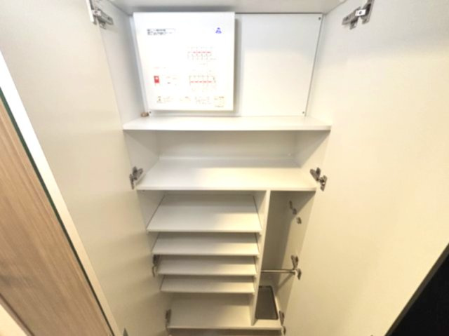 エスリードレジデンスグラン神戸三宮シティの収納