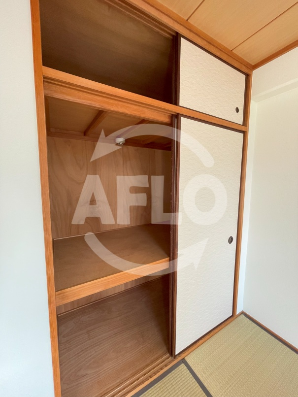 ファミールグランデの収納|ファミールグランデ　押入れ