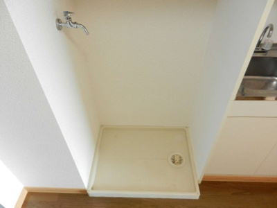 【その他】 | レオパレス三国ヶ丘弐番館 | 便利な室内洗濯機置き場