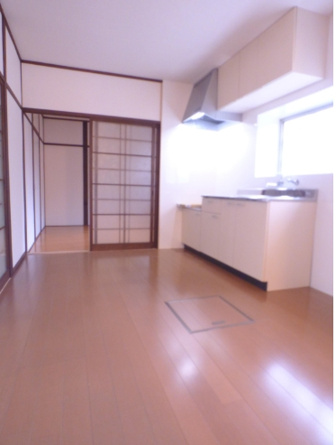 【居間・リビング】