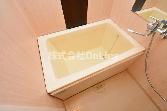 カーサフィオーレ壱番館の浴室