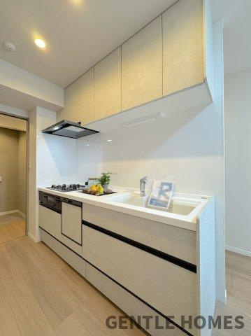 パロスリバーコート博多弐番館のキッチン|食洗機付きなので面倒な食器洗いも手間要らず
楽して自分の時間を増やしましょう