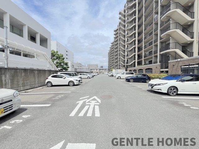 パロスリバーコート博多弐番館の駐車場