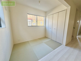 【和室】 | 小学校9分　WIC×2　長期優良住宅　夏見台1　全2棟　1号棟 | 販売現地