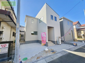 【外観】 | 販売現地
やさしい色調の落ち着いた外観です。