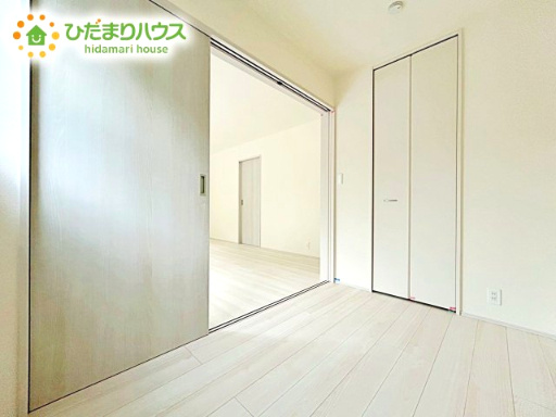 【洋室】 | 小美玉市小川第1　新築戸建　2号棟 | テレワークルームとしてもお使いいただけます！