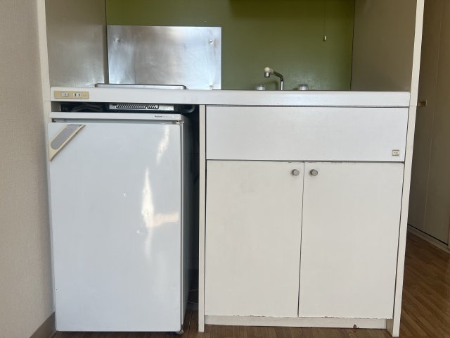 代々木上原ダイカンプラザの収納|小物を収納するのに便利です